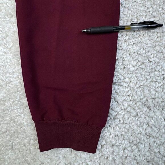 Figs Scrub Set Zamora Jogger & Catarina Top Set Burgundy - Picture 11 of 12